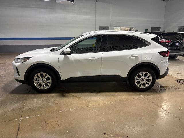 Certified 2023 Ford Escape Active w/ Tech Pack #2 image 2