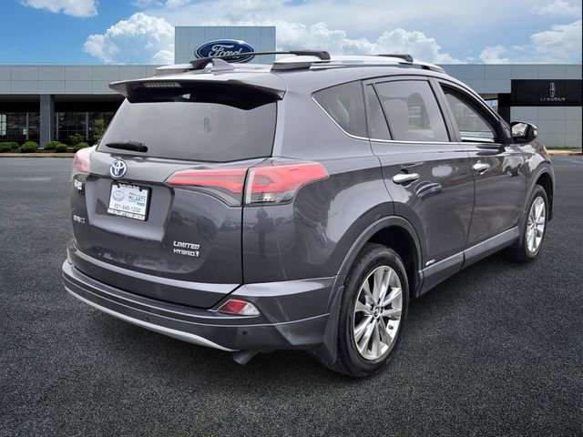 Used 2018 Toyota RAV4 Limited image 5