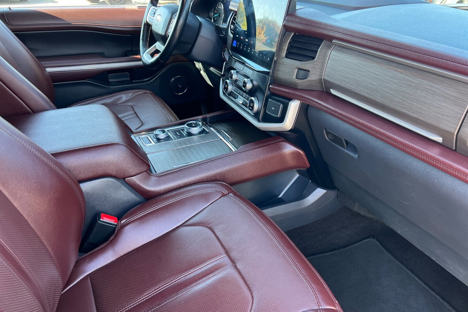 Certified 2023 Ford Expedition Limited image 18