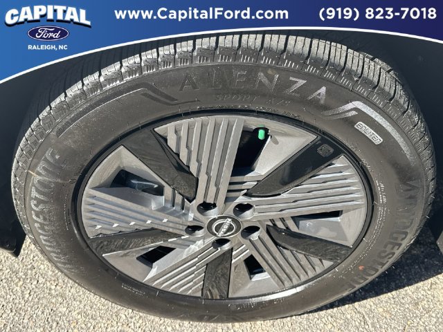 Used 2025 Nissan Murano SL w/ Cargo Package AWD/4WD image 13