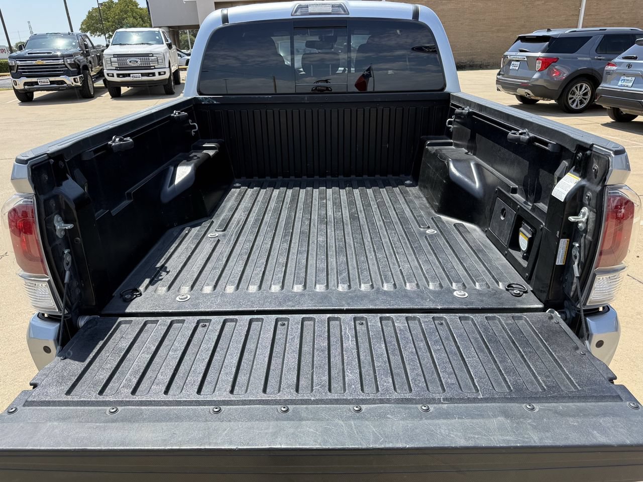 Used 2023 Toyota Tacoma TRD Sport w/ Technology Package AWD/4WD image 29