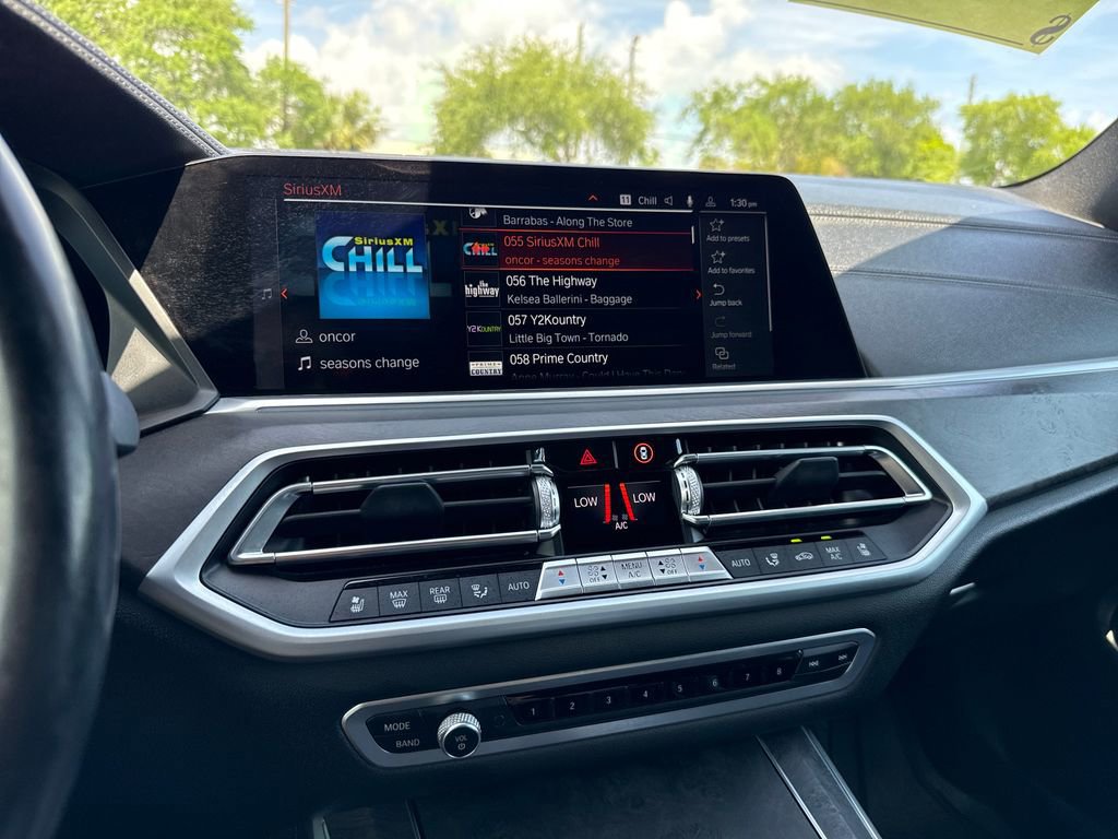 Used 2022 BMW X5 xDrive40i w/ M Sport Package image 20
