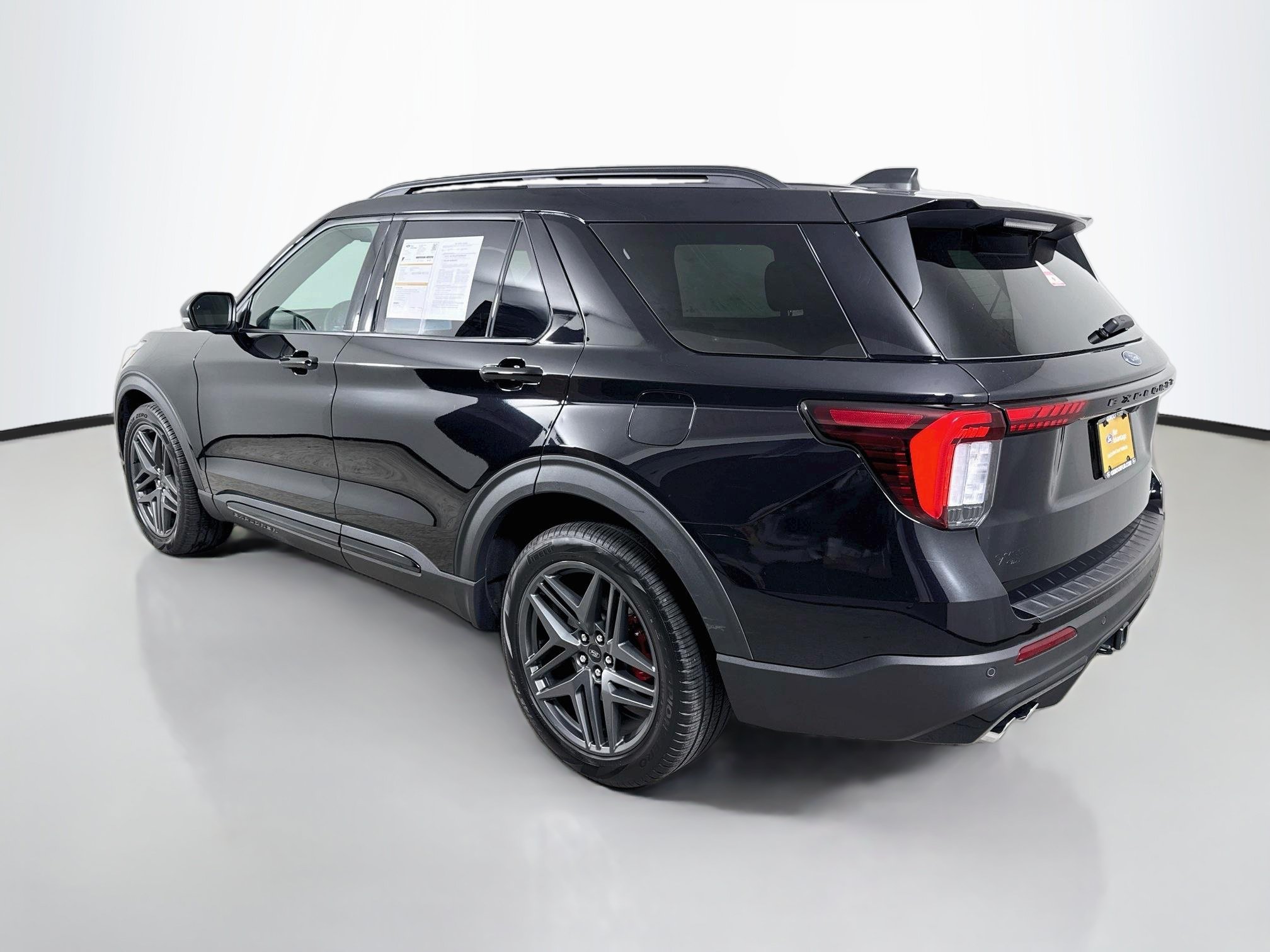 Certified 2025 Ford Explorer ST w/ Sun And Sound Package AWD/4WD image 5