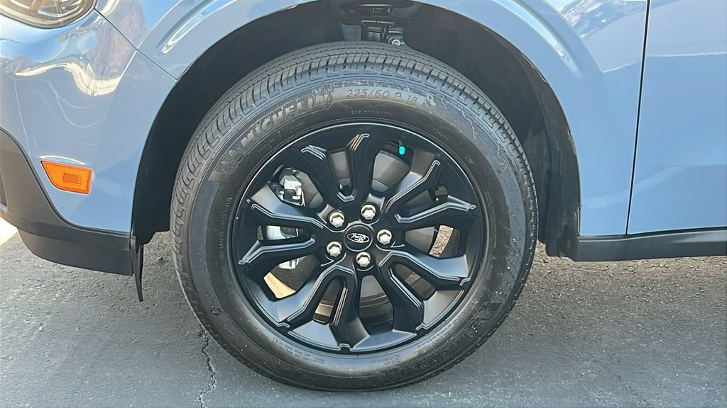 Certified 2024 Ford Maverick XLT w/ XLT Luxury Package FWD image 8