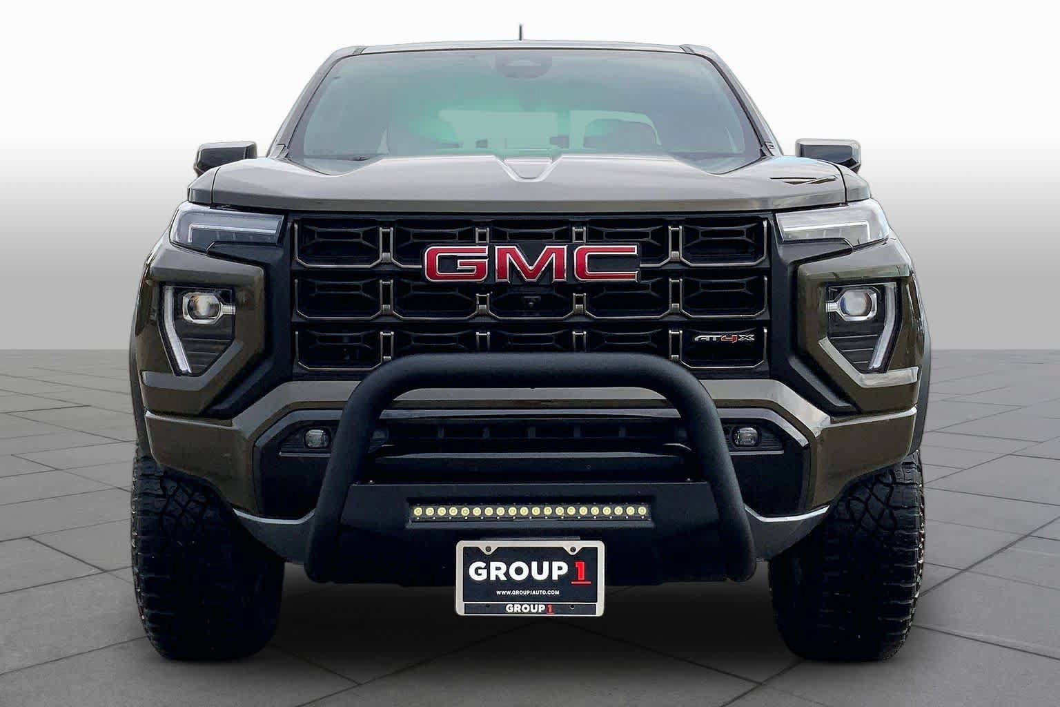 Used 2024 GMC Canyon AT4X AWD/4WD image 4
