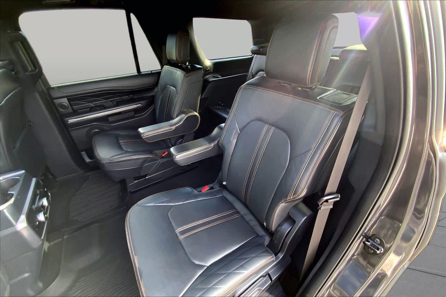 Certified 2023 Ford Expedition Platinum AWD/4WD image 19
