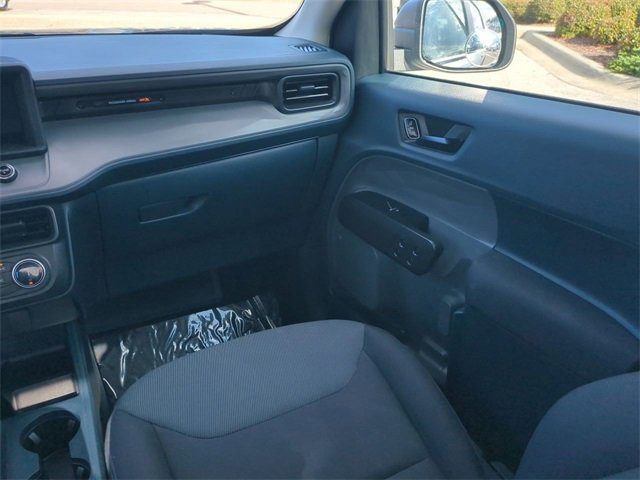 Certified 2024 Ford Maverick XL image 17