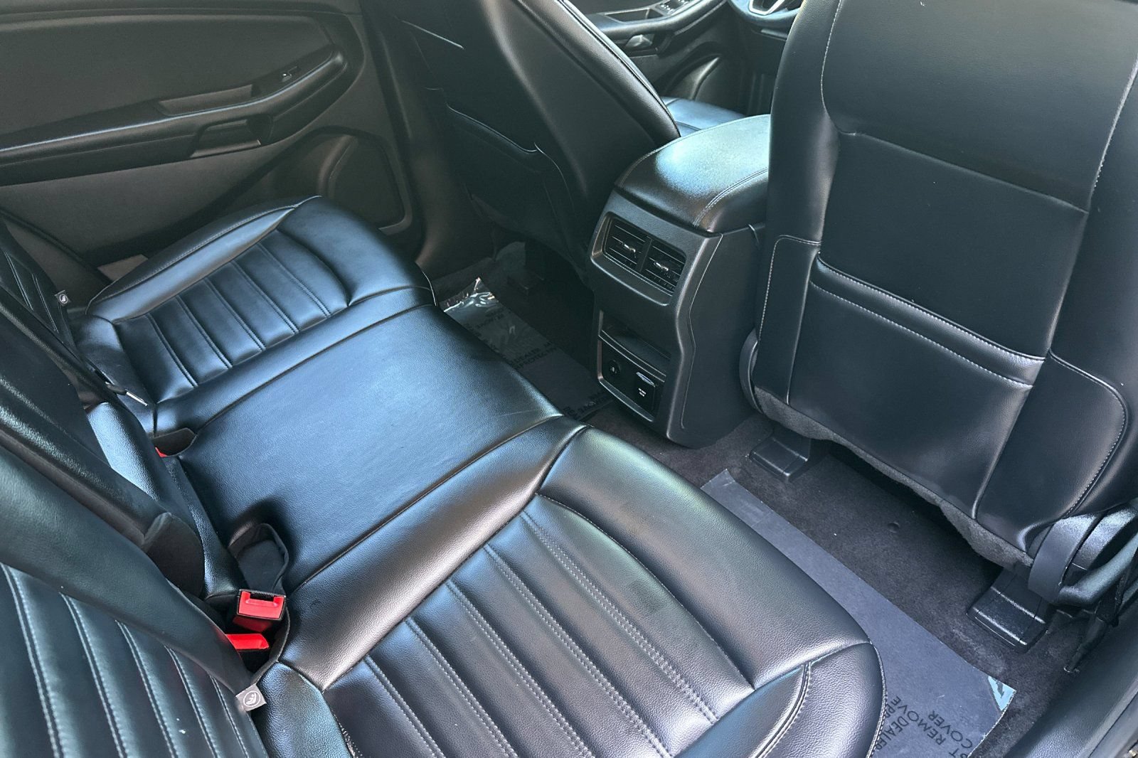 Certified 2024 Ford Edge SEL w/ Convenience Package AWD/4WD image 18