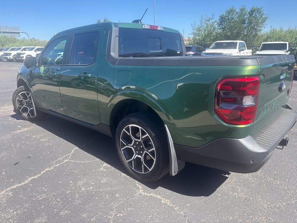 Certified 2025 Ford Maverick Lariat AWD/4WD image 11