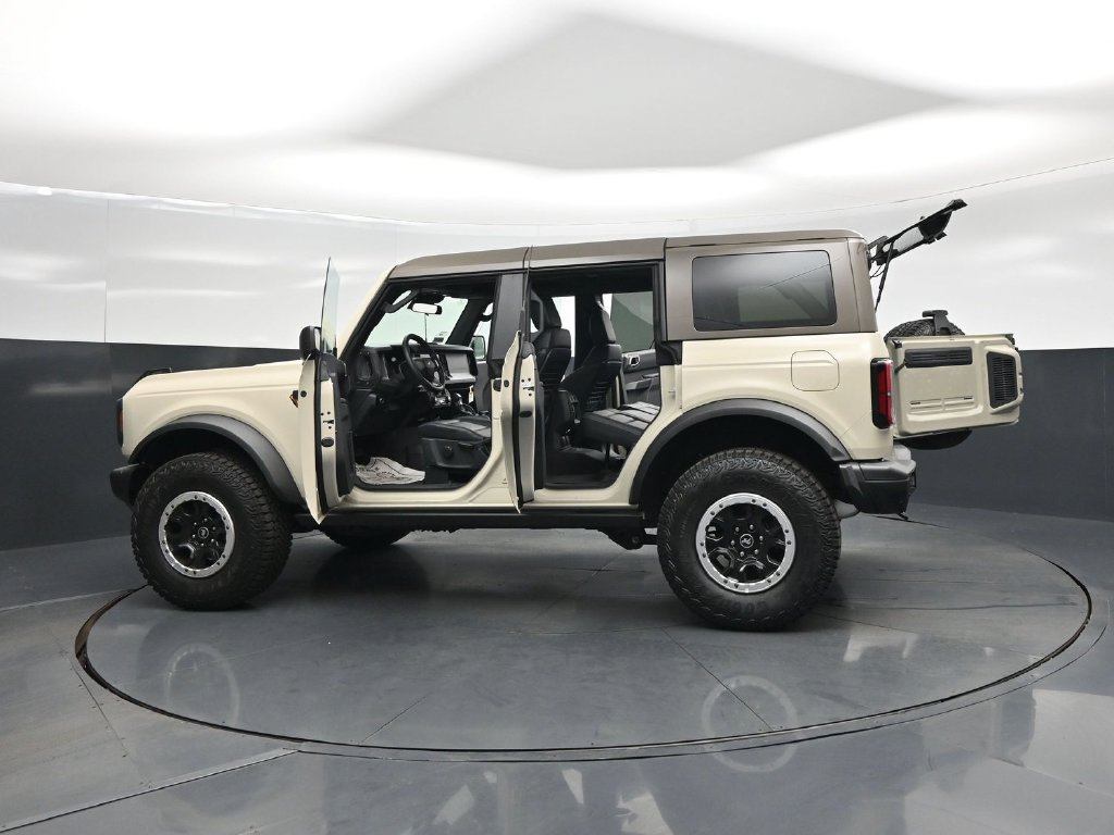 Certified 2026 Ford Bronco Badlands AWD/4WD image 36