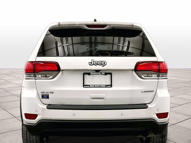 Used 2021 Jeep Grand Cherokee Laredo AWD/4WD image 4