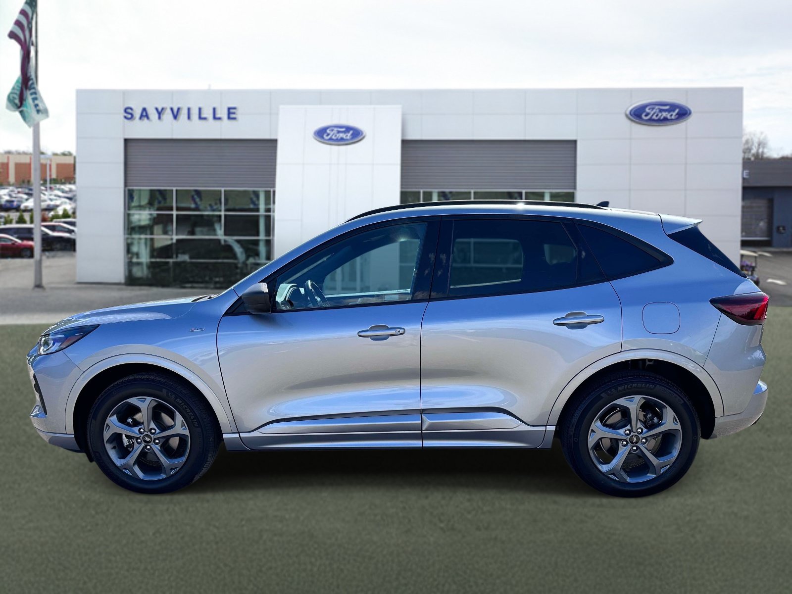 Certified 2024 Ford Escape ST-Line w/ Tech Pack #1 AWD/4WD image 2