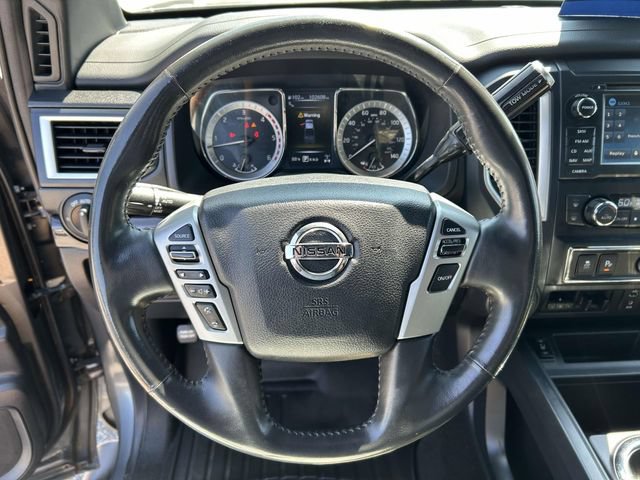 Used 2018 Nissan Titan SV w/ SV Convenience Package AWD/4WD image 21