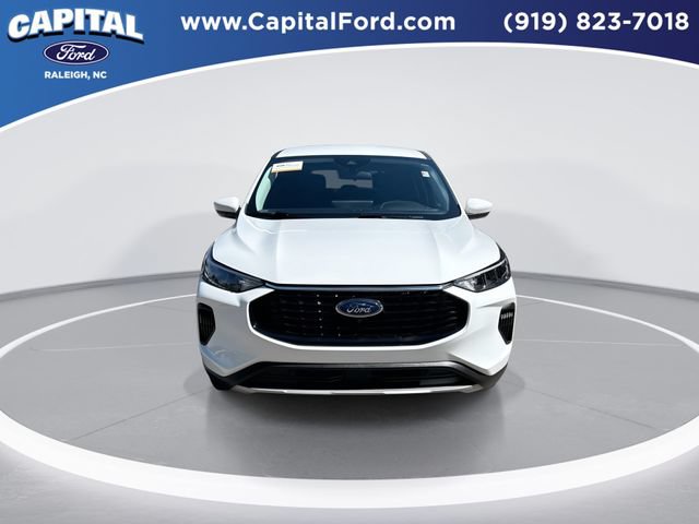 Certified 2024 Ford Escape Active w/ Tech Pack #2 AWD/4WD image 3