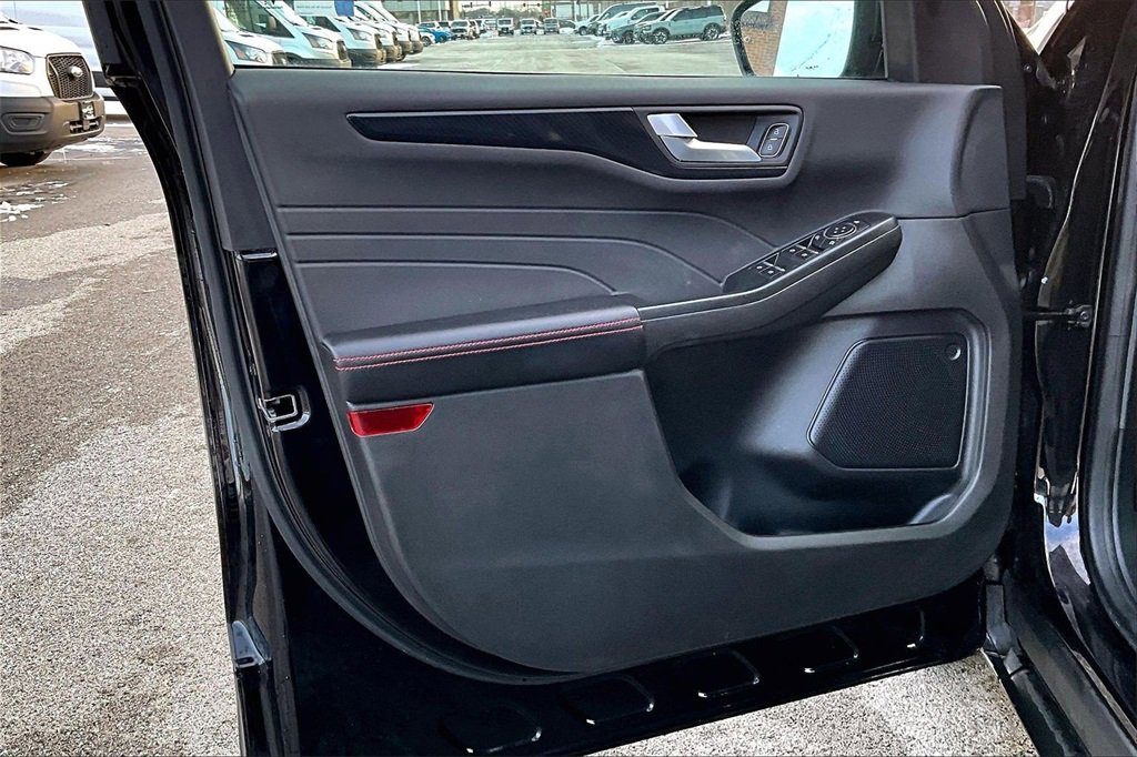 Certified 2023 Ford Escape ST-Line w/ Tech Pack #1 image 22