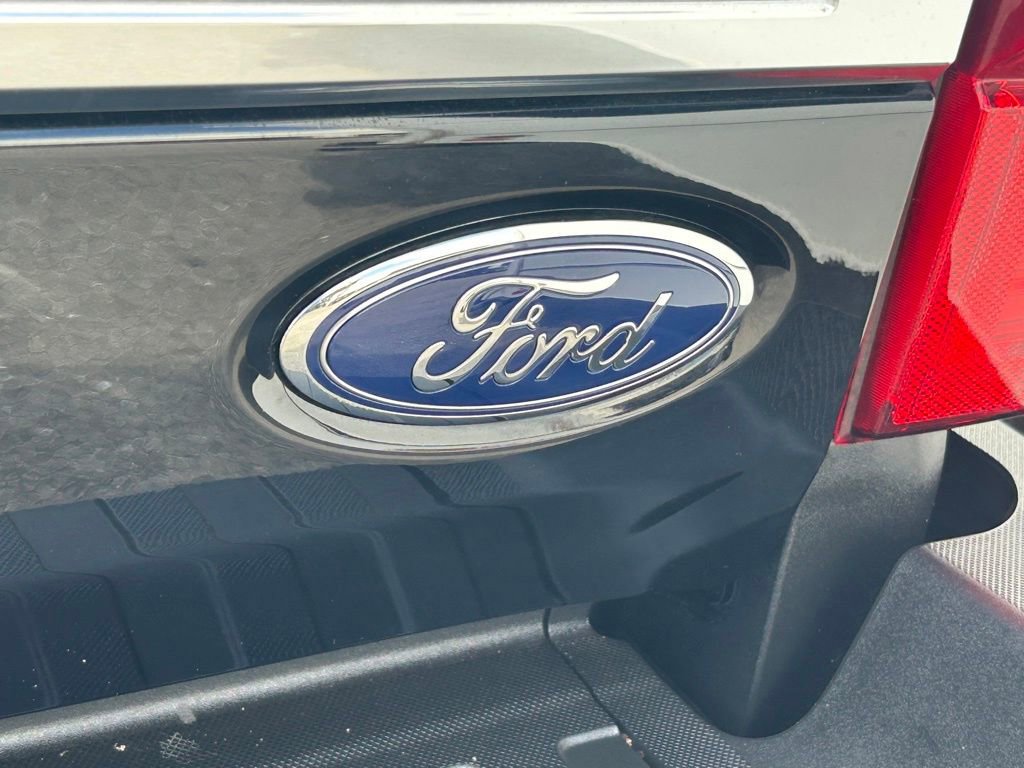 Certified 2021 Ford F450 Platinum w/ FX4 Off-Road Package image 27