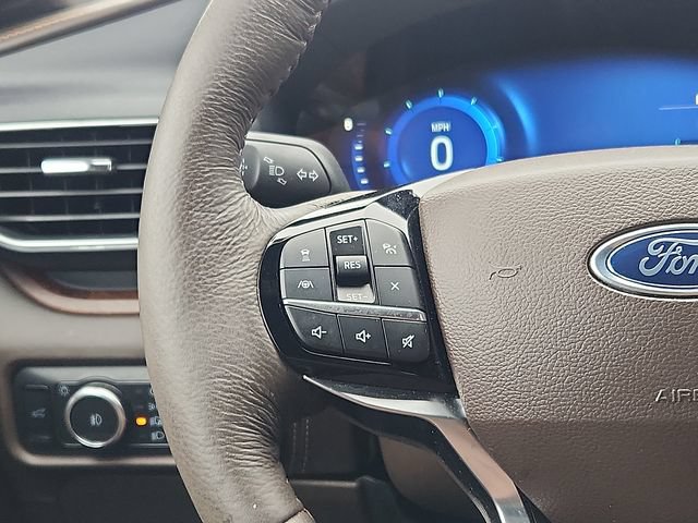 Certified 2024 Ford Explorer King Ranch w/ Technology Package AWD/4WD image 14