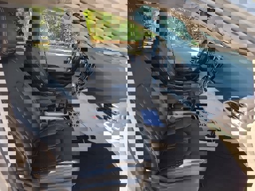 Used 2024 Chrysler Pacifica Touring-L image 15