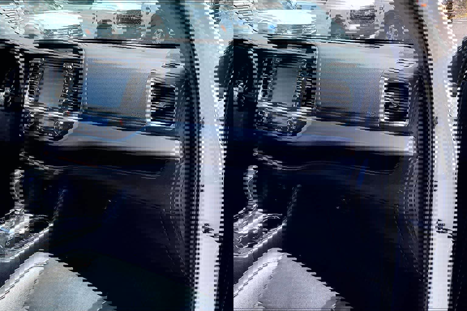 Used 2019 Toyota Highlander XLE FWD image 23