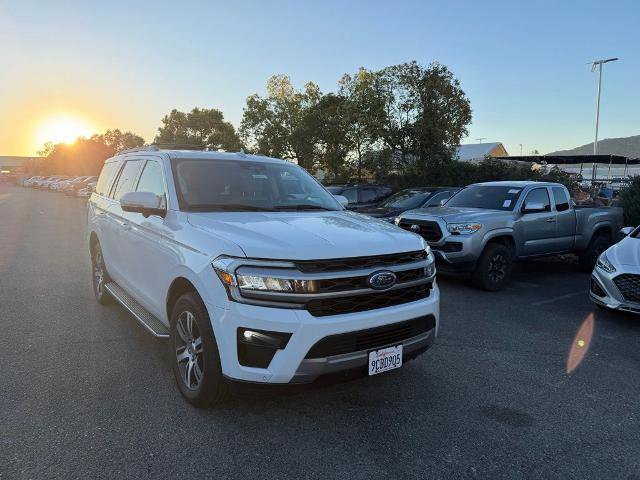 Certified 2022 Ford Expedition XLT image 2