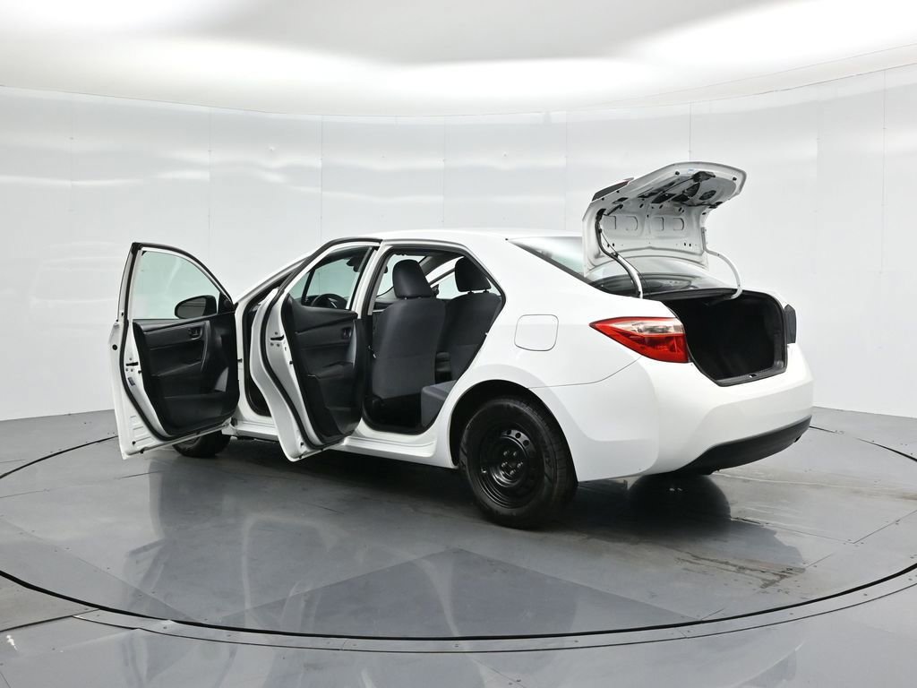 Used 2018 Toyota Corolla L image 50