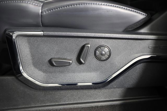 Certified 2025 Ford F450 Platinum w/ FX4 Off-Road Package image 51