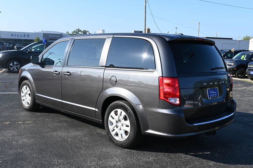Used 2018 Dodge Grand Caravan SE w/ UConnect Hands-Free Group FWD image 11