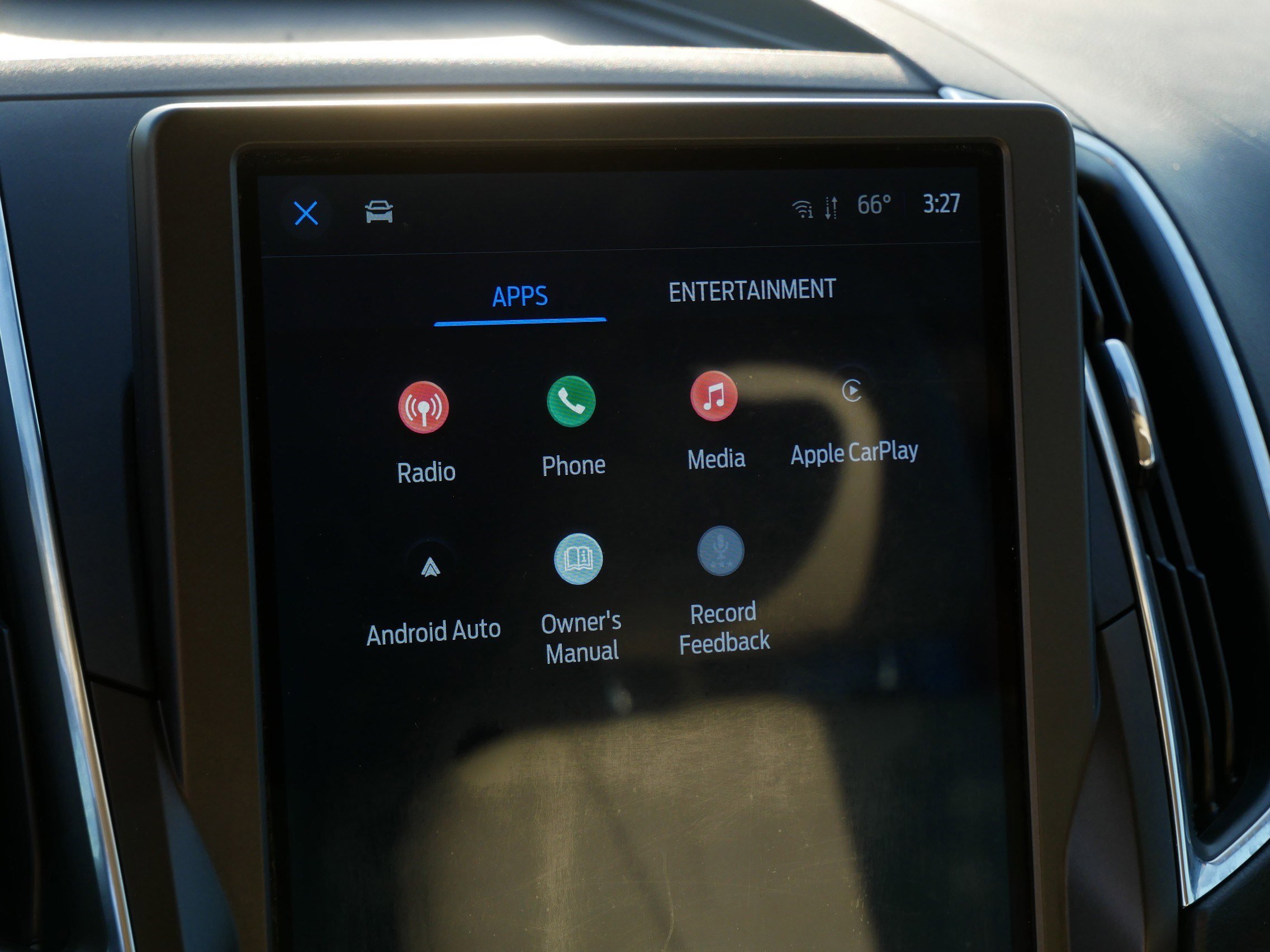 Certified 2021 Ford Edge Titanium w/ Cargo Accessory Package image 22