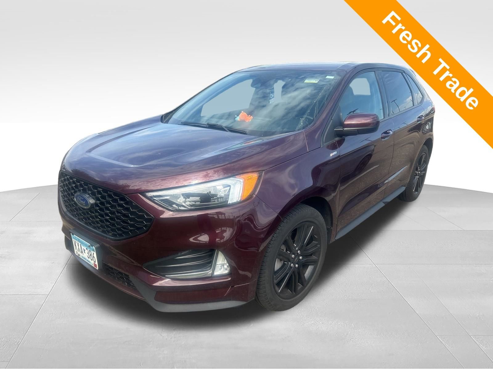 Certified 2023 Ford Edge ST-Line w/ Class II Trailer Tow Package AWD/4WD image 1