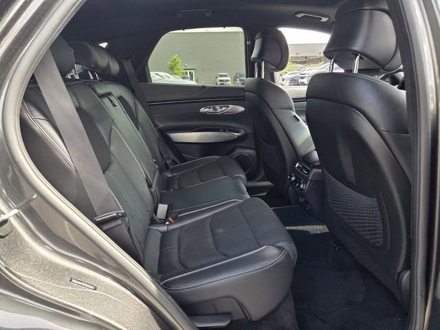 Used 2024 Genesis GV70 2.5T w/ Sport Prestige Package AWD/4WD image 18