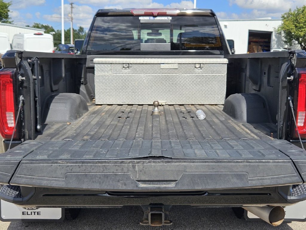 Used 2022 GMC Sierra 3500 Denali AWD/4WD image 11