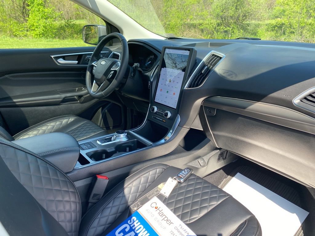 Certified 2024 Ford Edge Titanium AWD/4WD image 10
