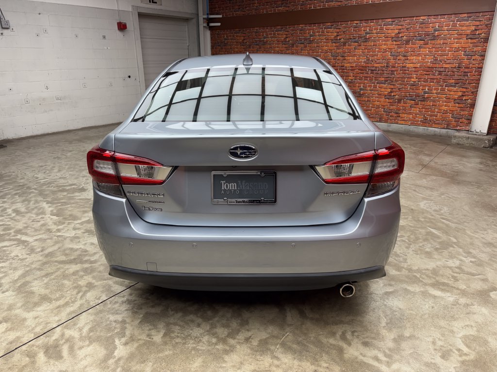 Used 2018 Subaru Impreza 2.0i Limited AWD/4WD image 4