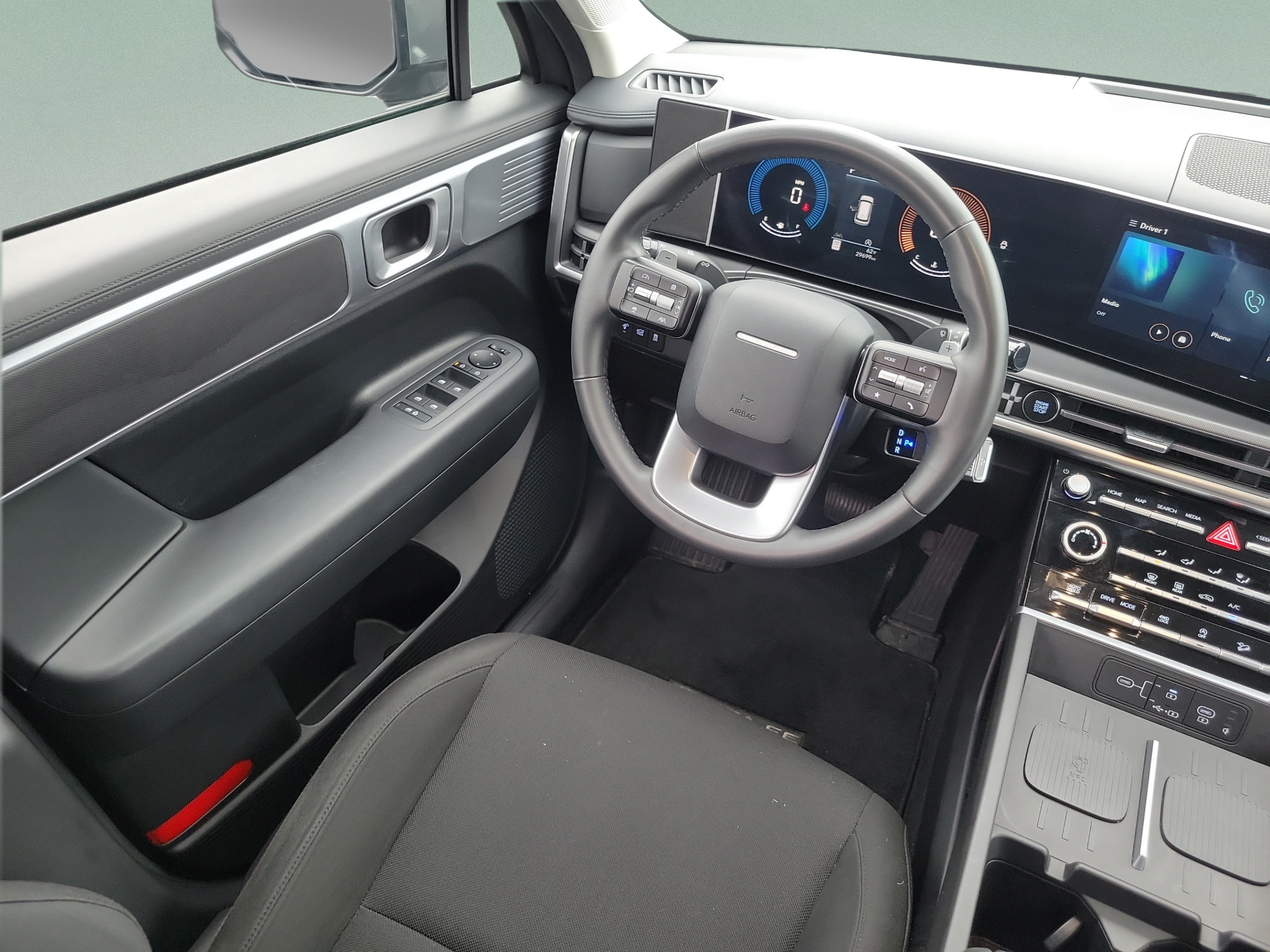 Used 2024 Hyundai Santa Fe SE AWD/4WD image 14
