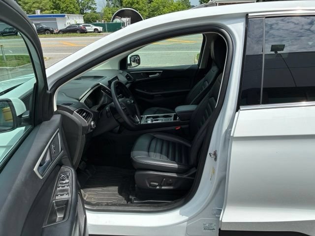 Certified 2024 Ford Edge SEL w/ Convenience Package AWD/4WD image 19