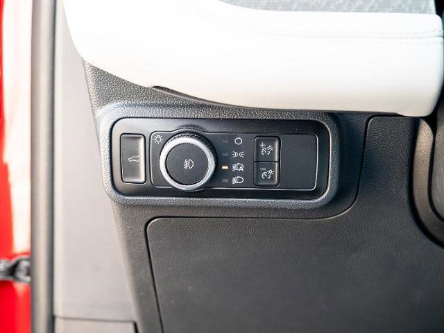 Certified 2025 Ford Explorer Platinum w/ Ultimate Package image 19