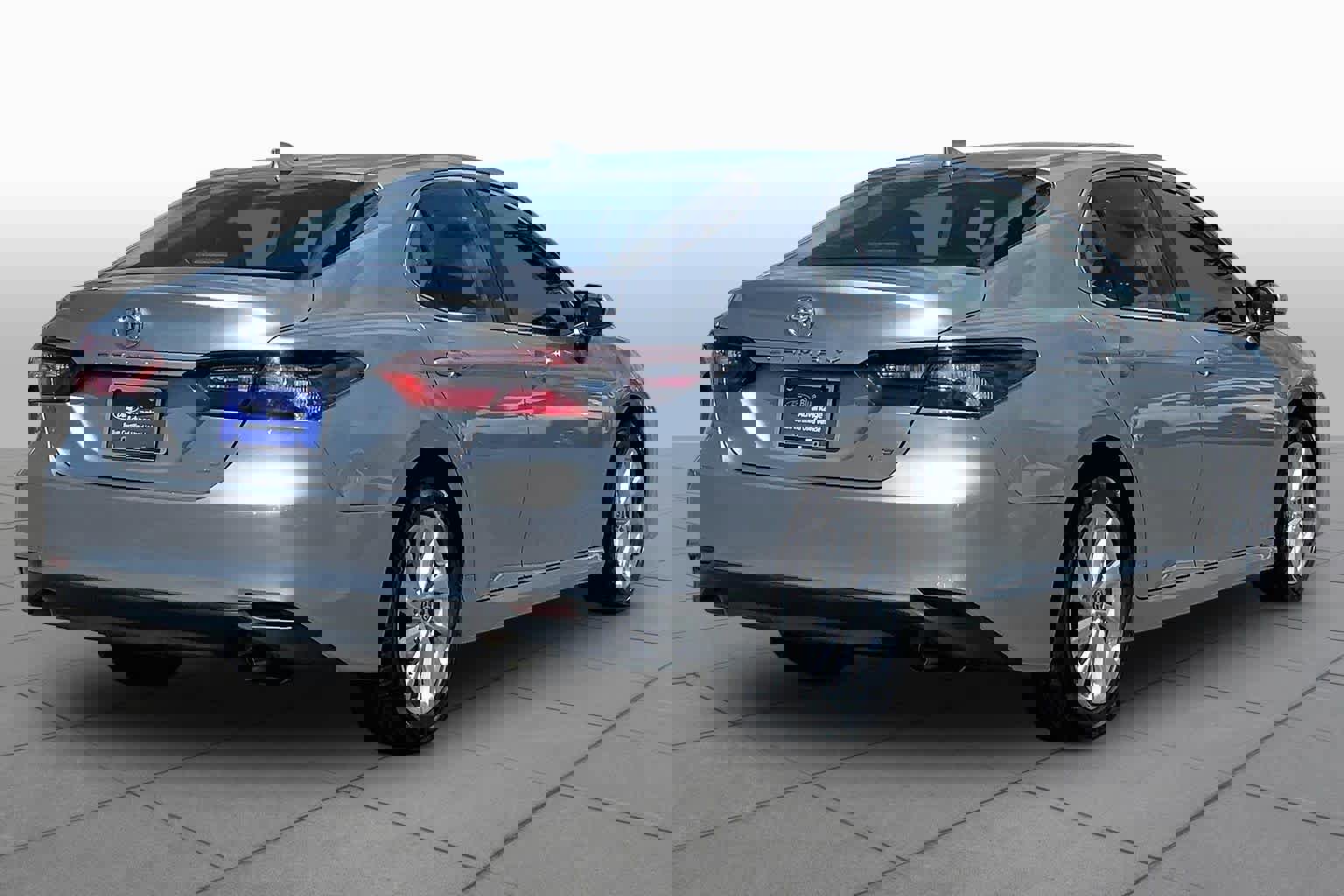 Used 2024 Toyota Camry LE FWD image 3