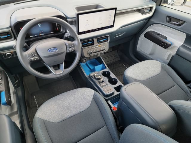 Certified 2025 Ford Maverick XLT FWD image 38