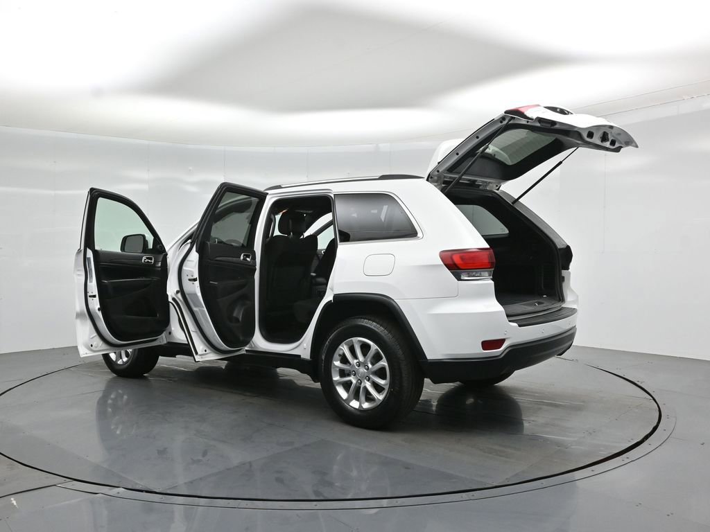 Used 2021 Jeep Grand Cherokee Laredo RWD image 33