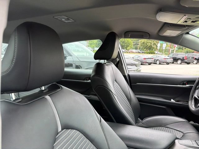 Used 2023 Toyota Camry SE FWD image 12