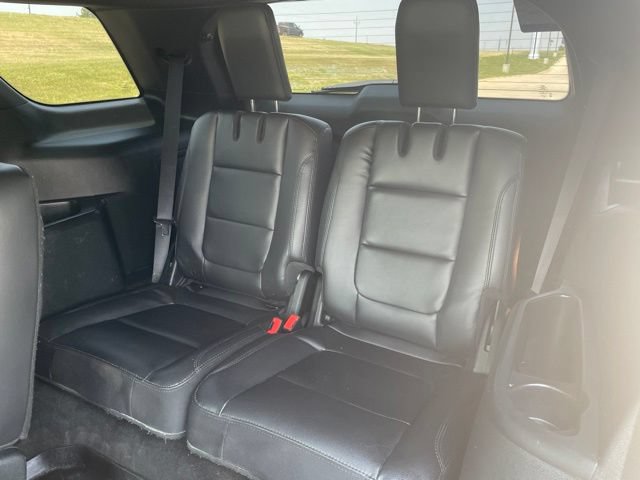 Certified 2019 Ford Explorer XLT w/ Equipment Group 202A AWD/4WD image 20