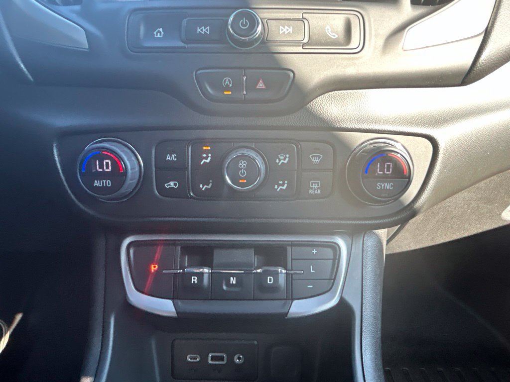 Used 2022 GMC Terrain SLE w/ Driver Convenience Package AWD/4WD image 22