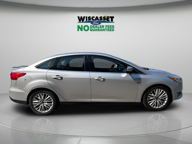 Certified 2017 Ford Focus Titanium FWD image 6