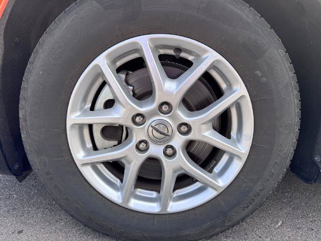 Used 2023 Chrysler Pacifica Touring-L FWD image 9