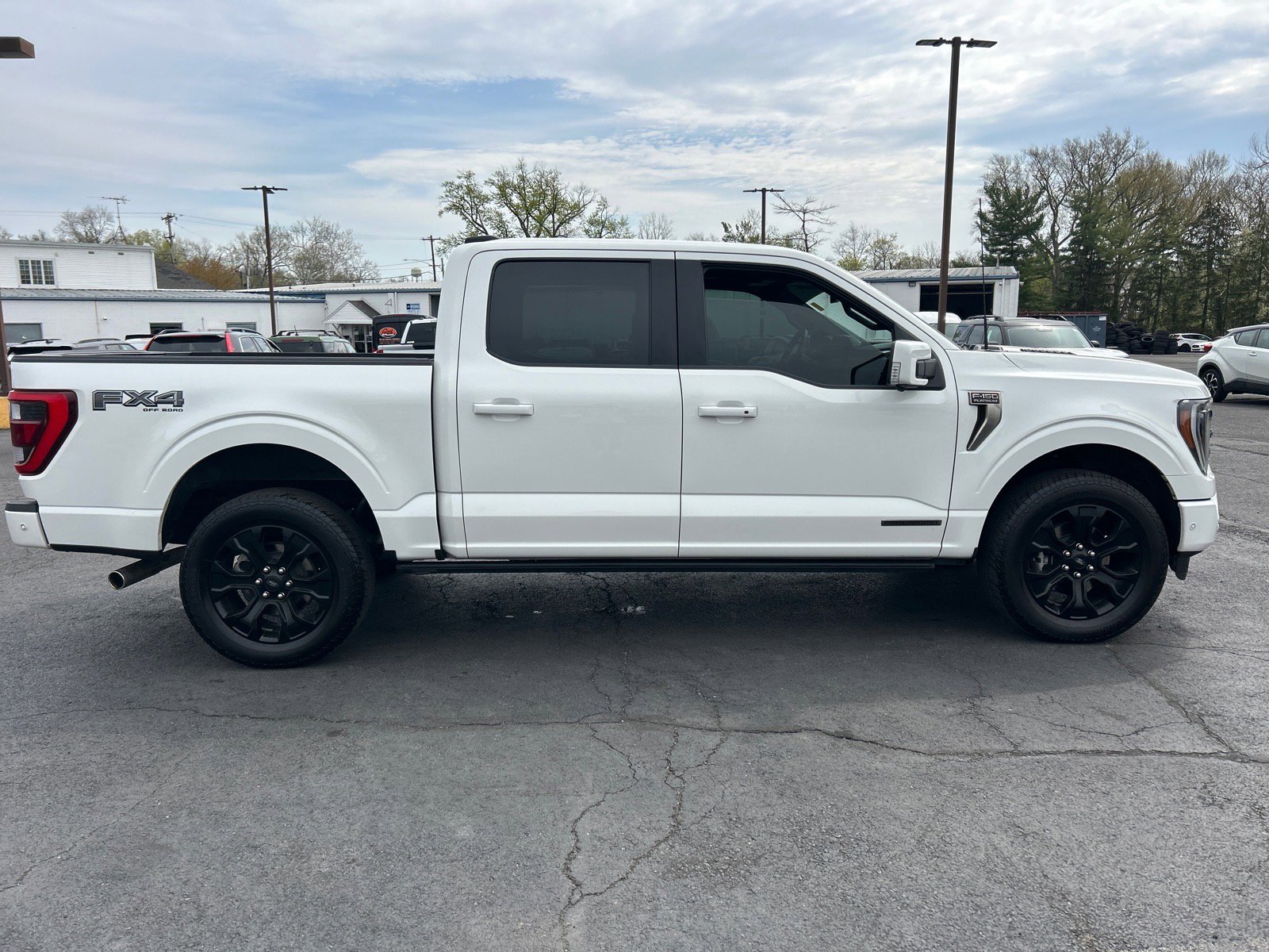 Certified 2022 Ford F150 Platinum w/ Equipment Group 701A High image 16