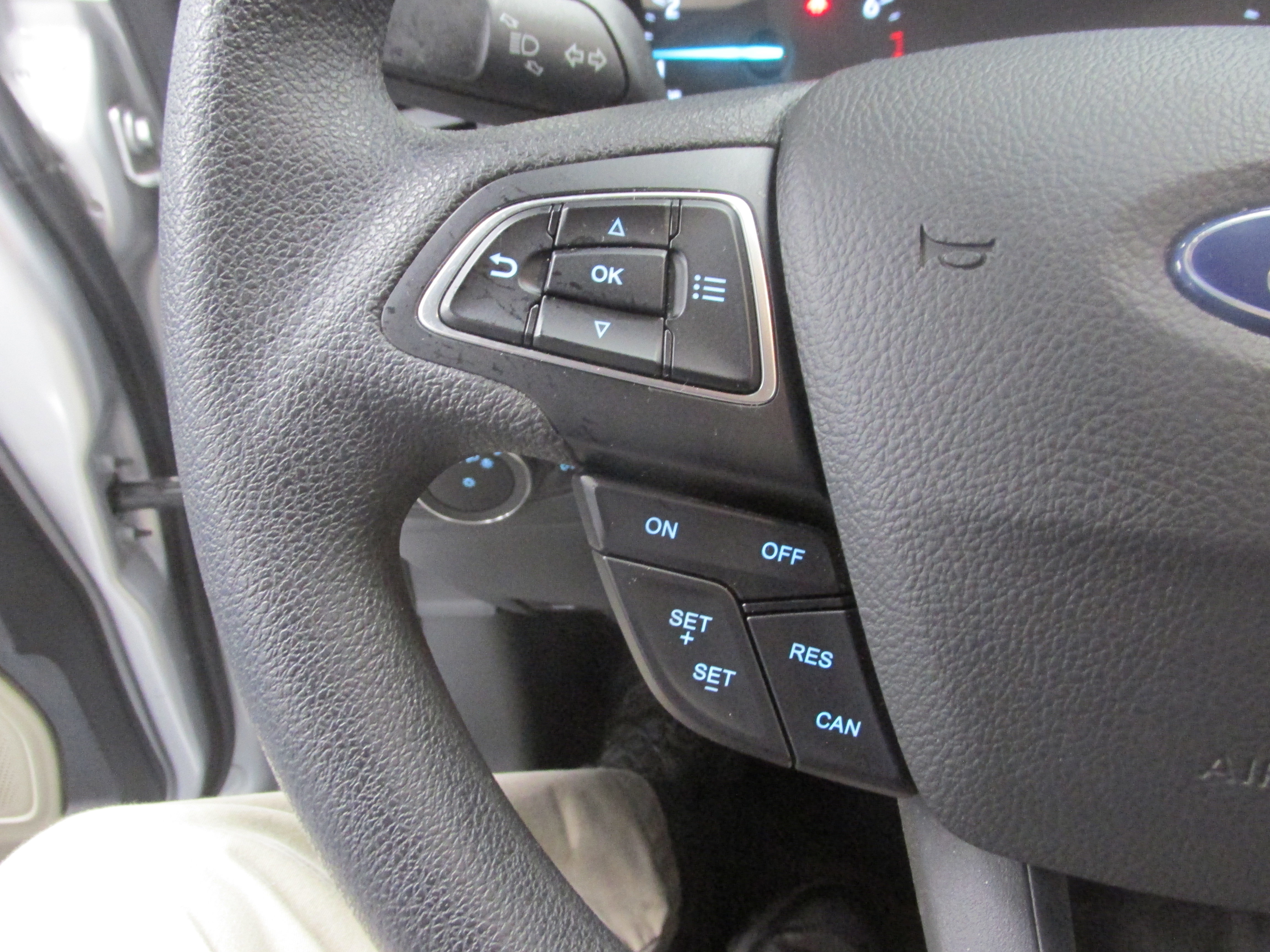 Certified 2020 Ford EcoSport S image 30