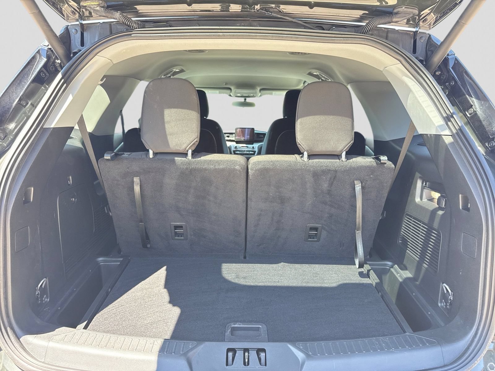 Certified 2024 Ford Explorer XLT AWD/4WD image 38