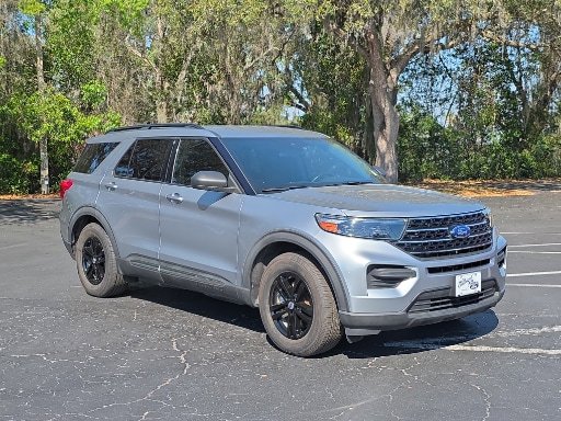 Certified 2020 Ford Explorer XLT RWD image 10