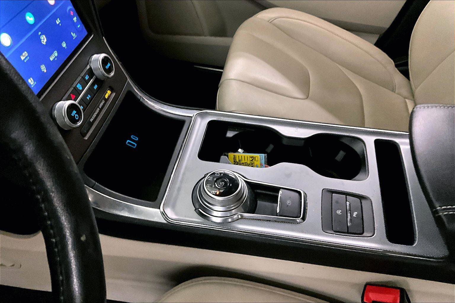 Certified 2021 Ford Edge Titanium image 16