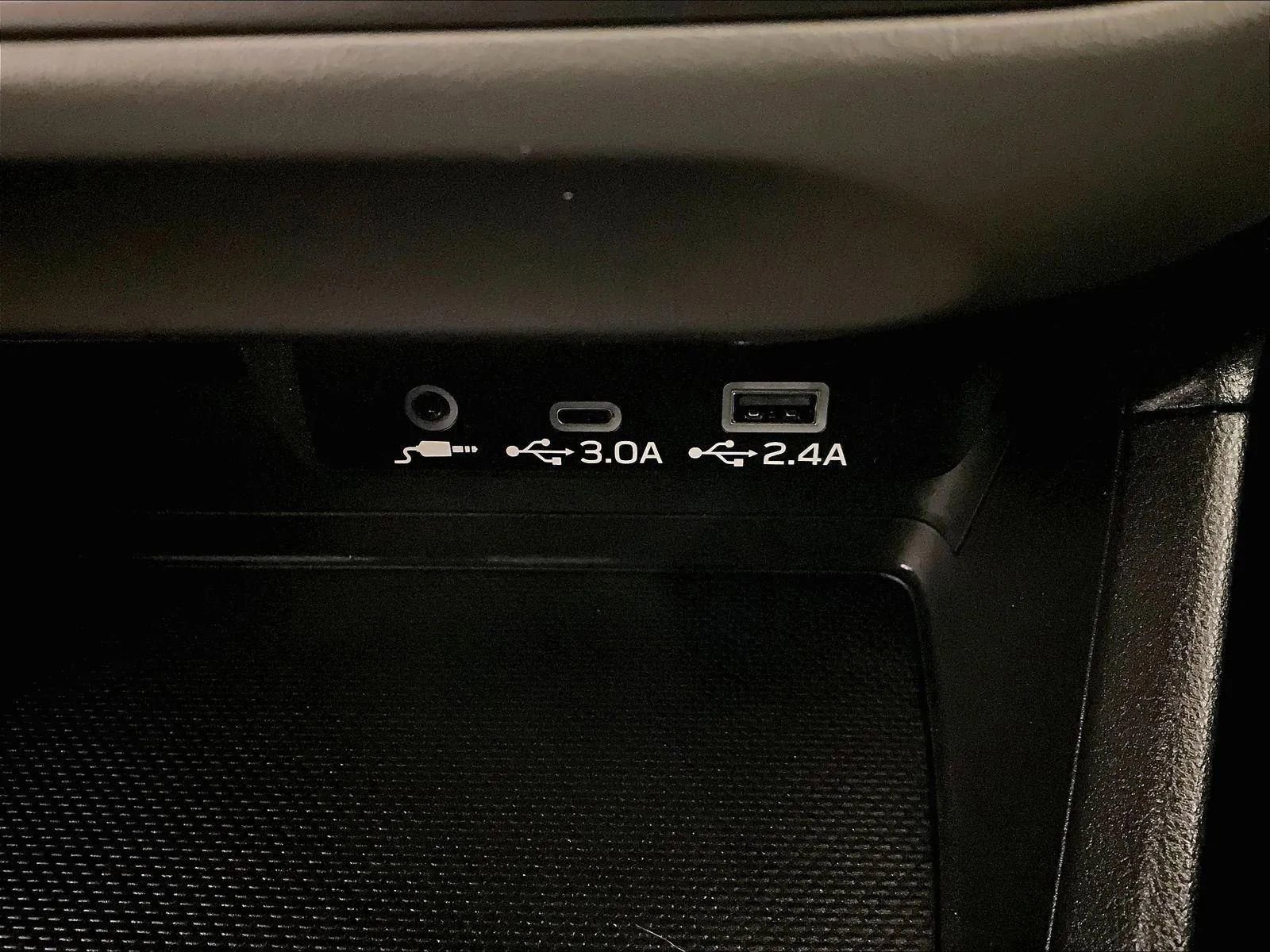 Used 2024 Subaru Crosstrek 2.0i Premium w/ Popular Package #3 AWD/4WD image 31